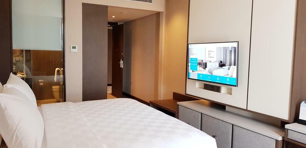 Wyndham Opi Hotel